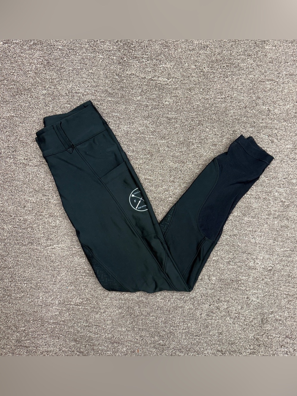 Women’s XXS Black Free Ride Full Seat Horseback Riding Breeches. Good Condition.